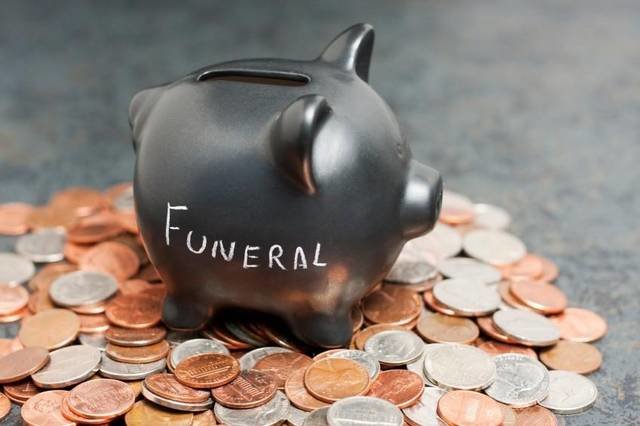 What Goes Into the Expense of a Standard Funeral?